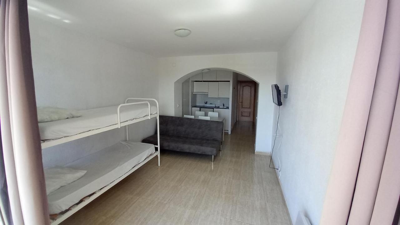 Estudio Roses Con Terraza, Vistas Canal Y Mar المظهر الخارجي الصورة